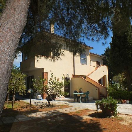 Agriturismo Mandriato Santa Luce Eksteriør billede