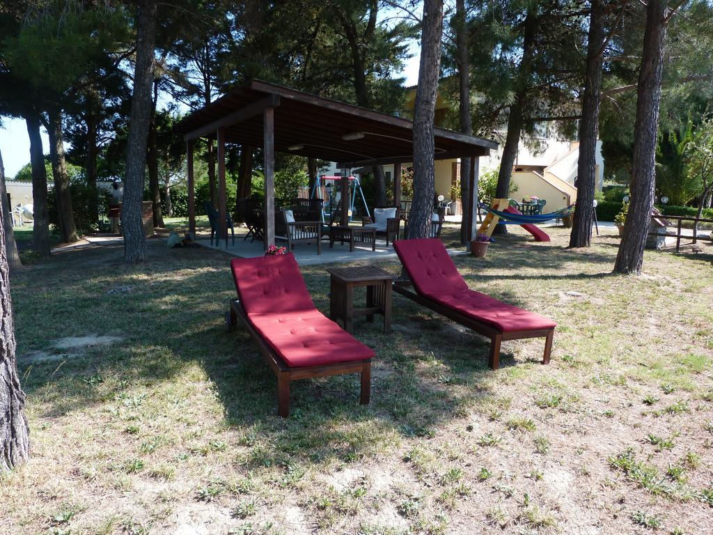 Agriturismo Mandriato Santa Luce Eksteriør billede